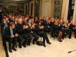 il pubblico apprezza l'ardua esecuzione delle "Variazioni per la Pace"